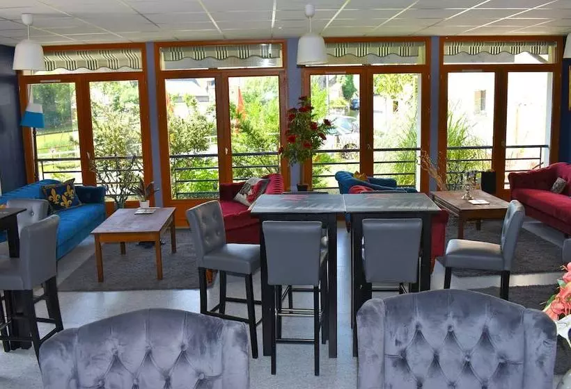 ホテル Les Remparts