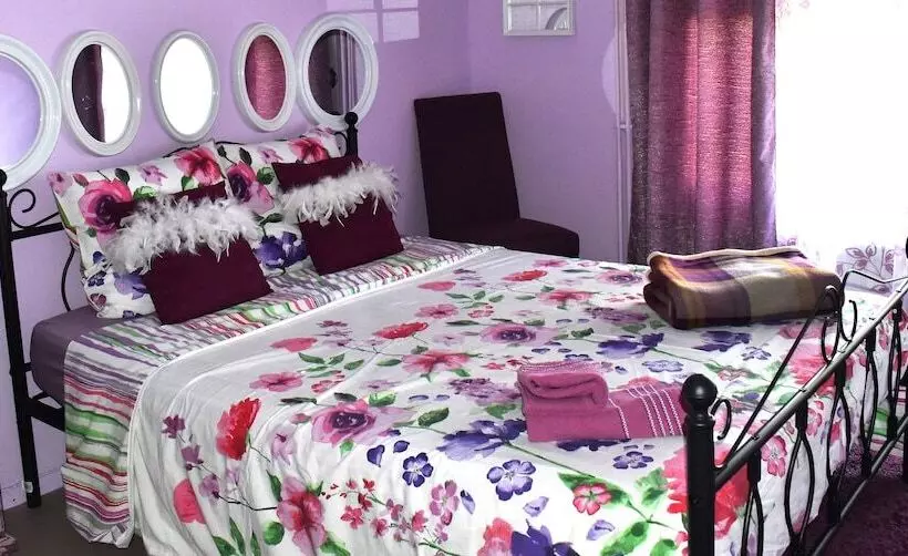 ホテル Les Remparts