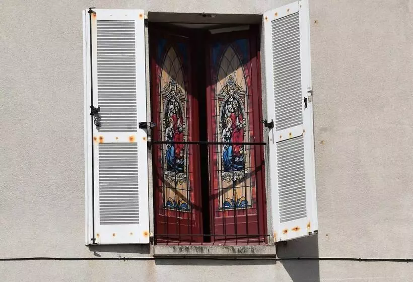 ホテル Les Remparts