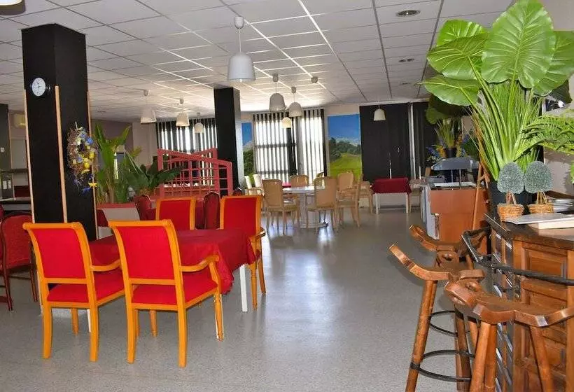 ホテル Les Remparts