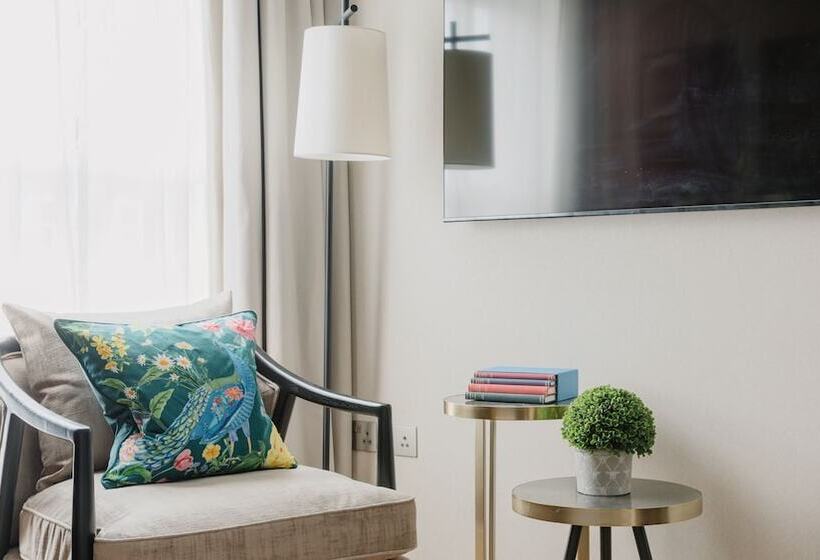 هتل The Selwyn, Richmond