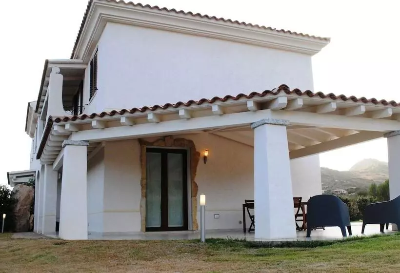 ペンション San Teodoro Exclusive Villas