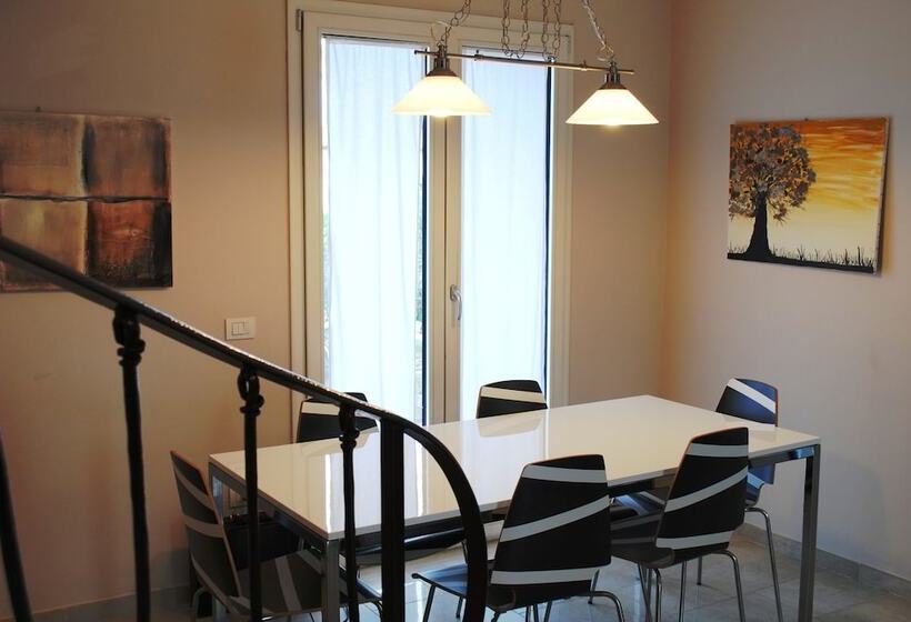 펜션 San Teodoro Exclusive Villas