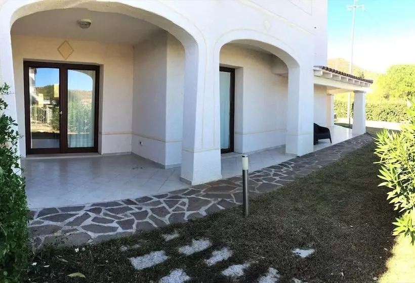 ペンション San Teodoro Exclusive Villas