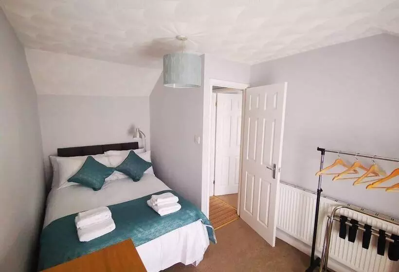 Residenssi 2 Bed Cottage Close To Bike Park Wales & Penfan