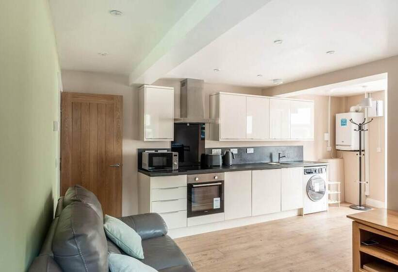 レジデンス Beautiful 2 Bed House In Egremont Milo S Place