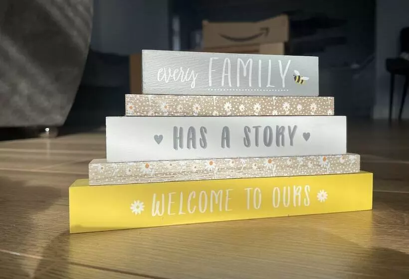 Residenssi Beautiful 3 Bed House In Sunny Killough Down