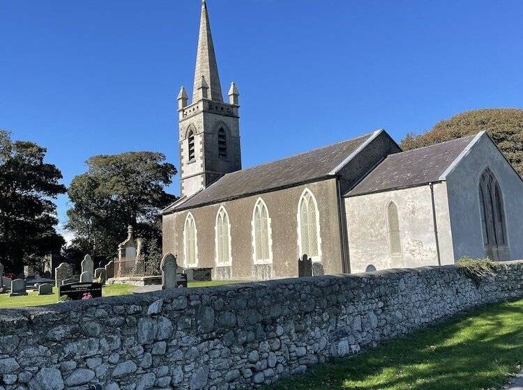 إقامة Beautiful 3 Bed House In Sunny Killough Down