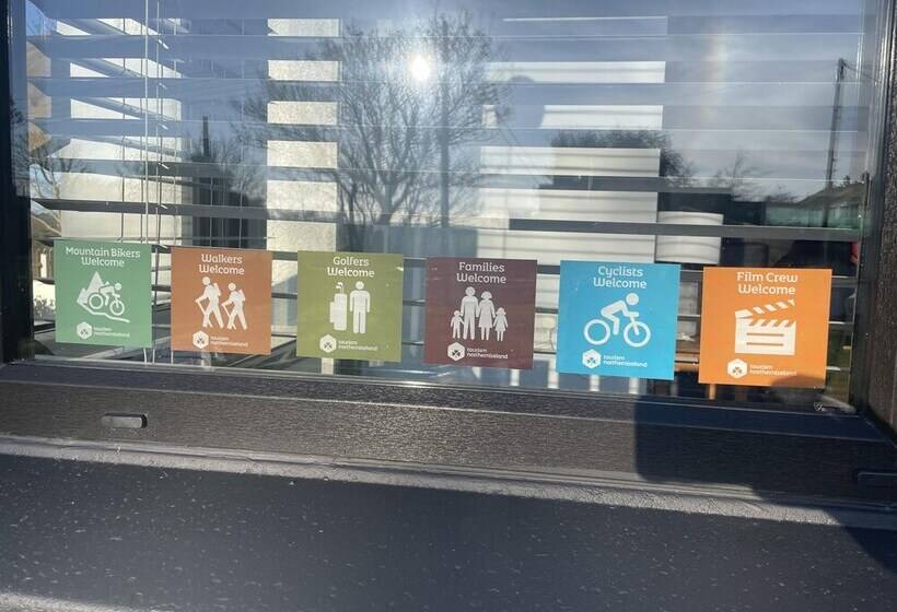 إقامة Beautiful 3 Bed House In Sunny Killough Down