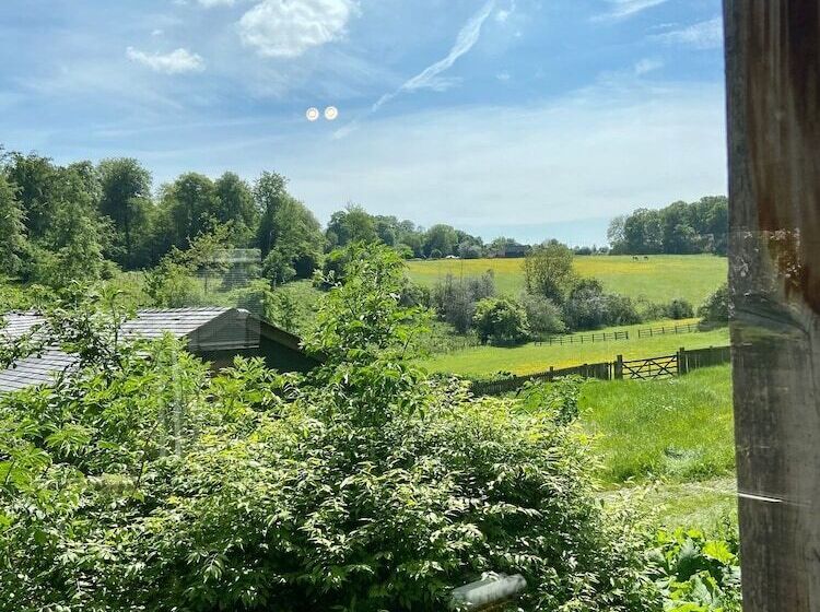 住所  Luxury Chilterns Hideaway, Easy Access To London