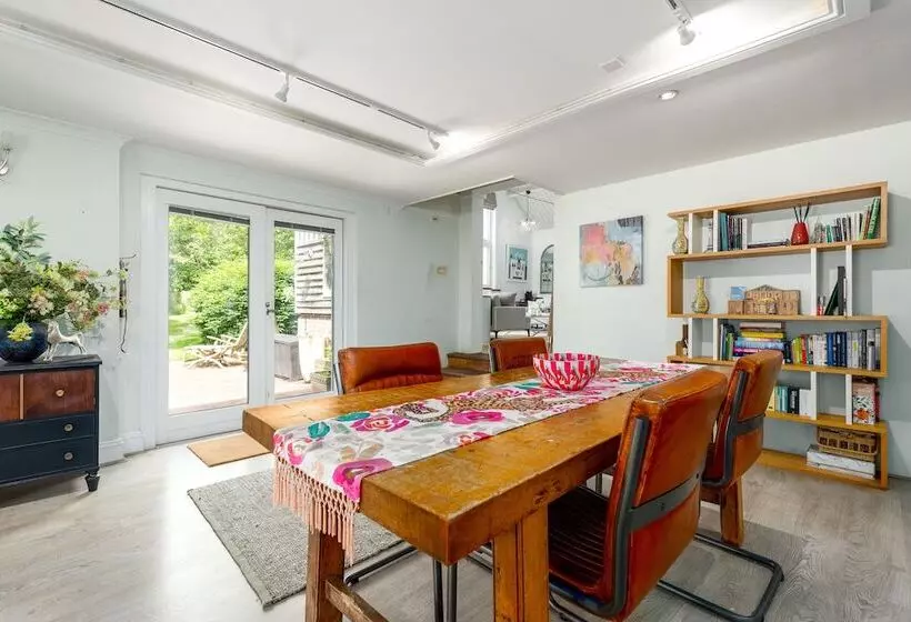 Residenssi Luxury Chilterns Hideaway, Easy Access To London