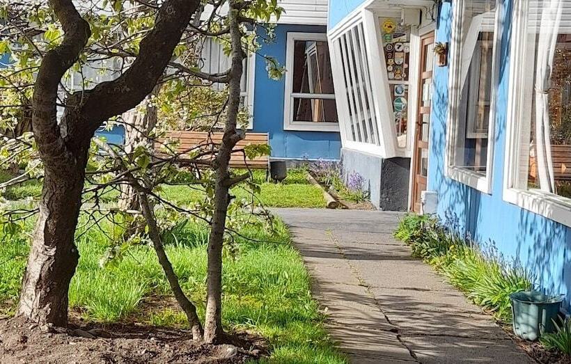 Hostel Hostal Los Pinos