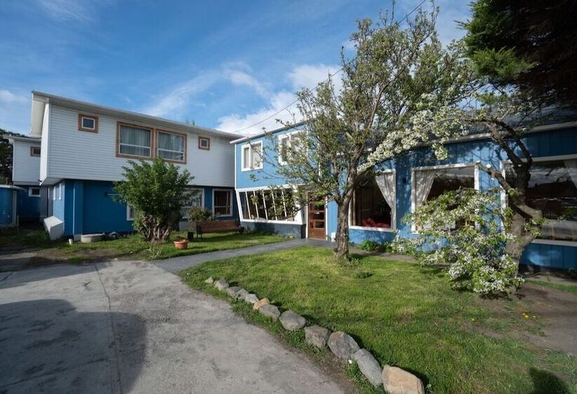 Hostel Hostal Los Pinos