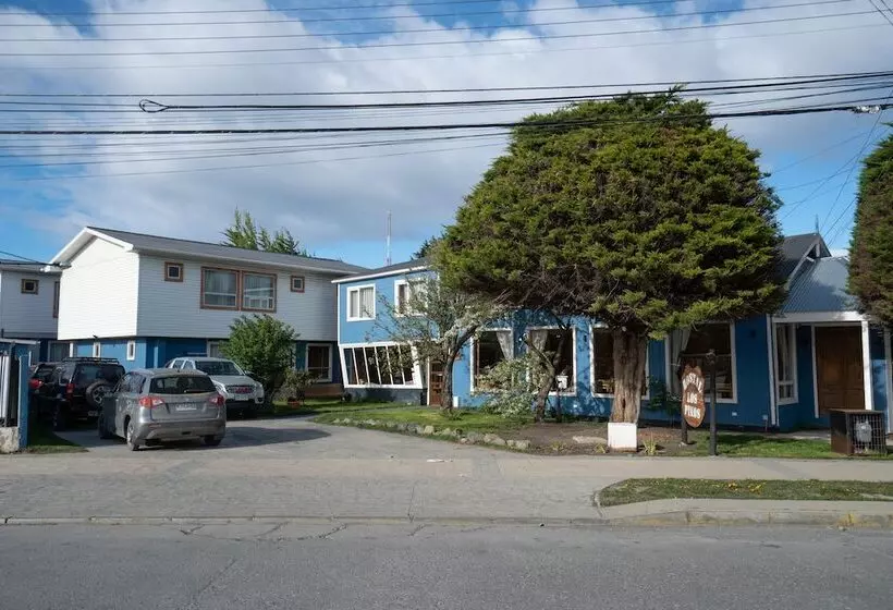 هاستل Hostal Los Pinos