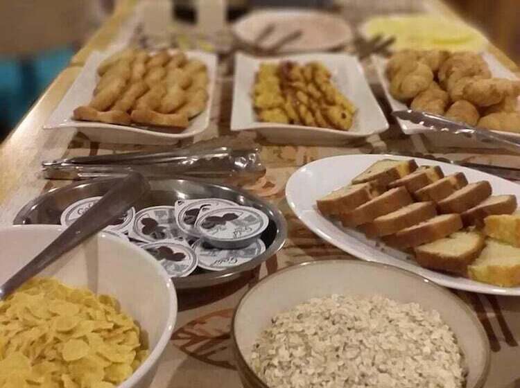 Hostel Hostal Los Pinos