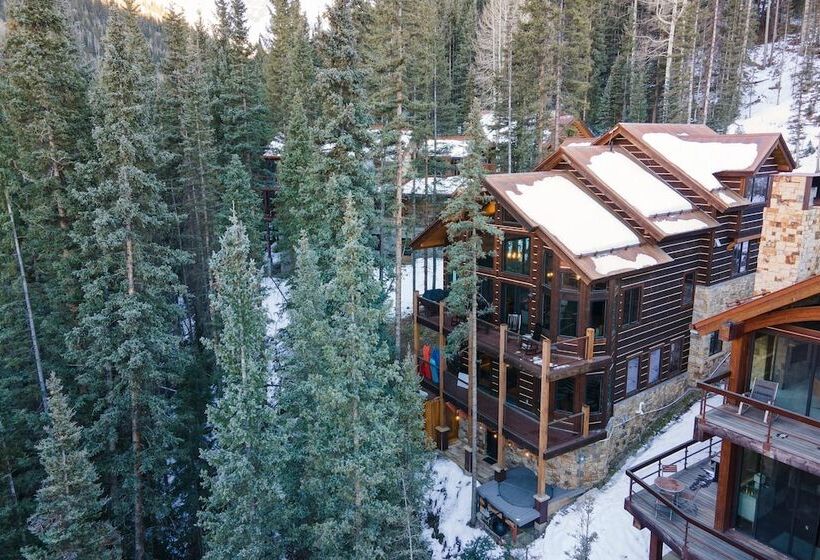 Apex By Avantstay Cozy Expansive Mountain Home Close To The Slopes W/ Hot Tub!