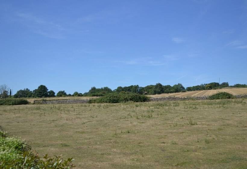 צימר Kings Arms Duplex