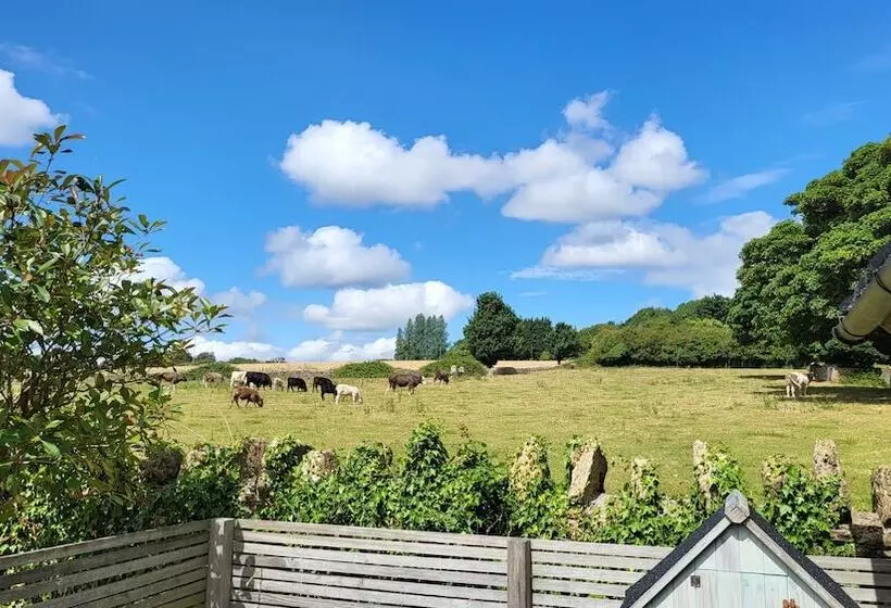 Aamiaismajoitus (B&B) Kings Arms Duplex