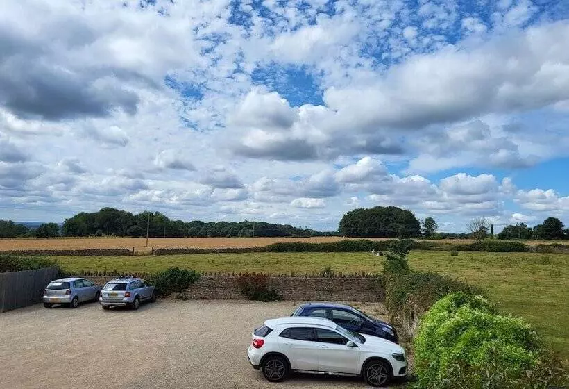 Aamiaismajoitus (B&B) Kings Arms Duplex