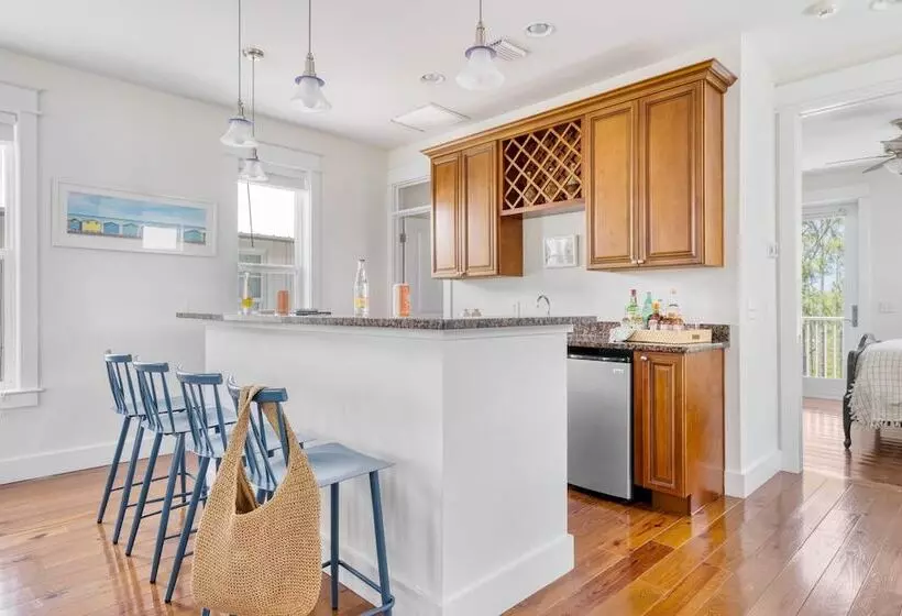 Bellview By Avantstay Gorgeous Home W/ Multiple Balconies & Living Areas