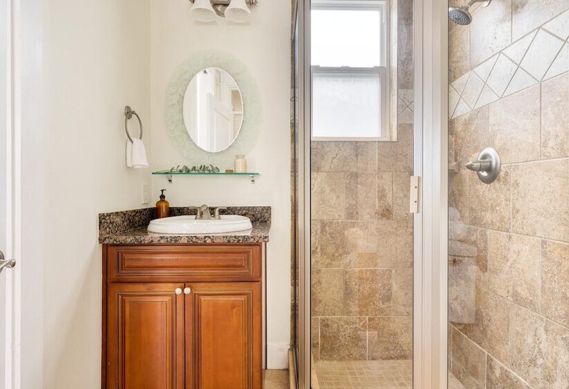 Bellview By Avantstay Gorgeous Home W/ Multiple Balconies & Living Areas