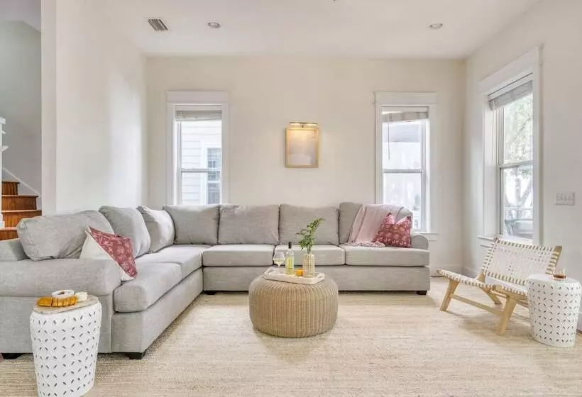 Bellview By Avantstay Gorgeous Home W/ Multiple Balconies & Living Areas