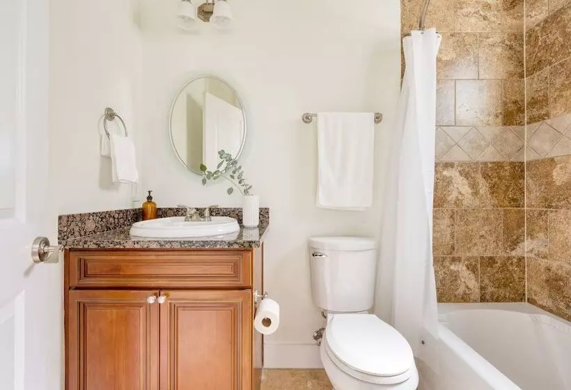 Bellview By Avantstay Gorgeous Home W/ Multiple Balconies & Living Areas