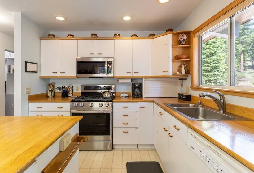 Fawn By Avantstay Secluded Cabin W/ Large Deck Surrounded By Forest