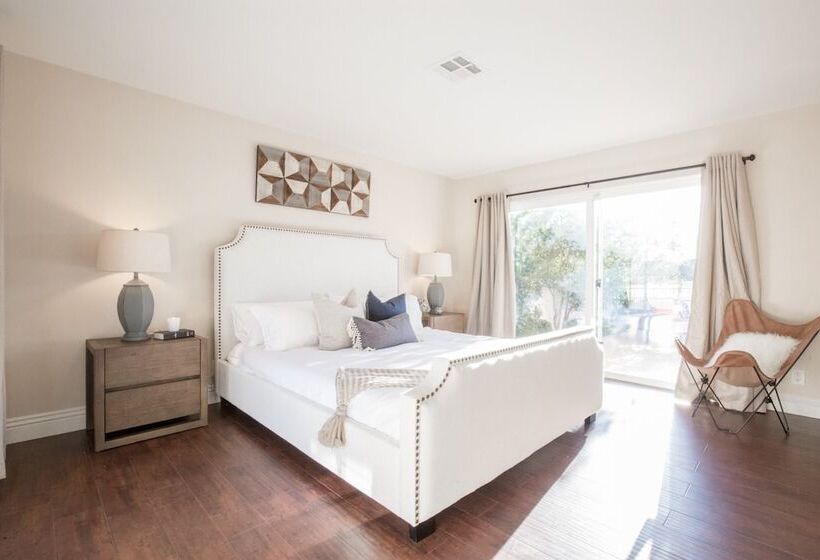 Grapevine By Avantstay Secluded 5br Villa 4 Acres Of Vineyards & Avo Groves!