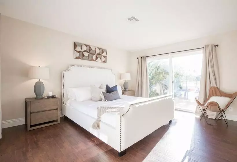 Grapevine By Avantstay Secluded 5br Villa 4 Acres Of Vineyards & Avo Groves!