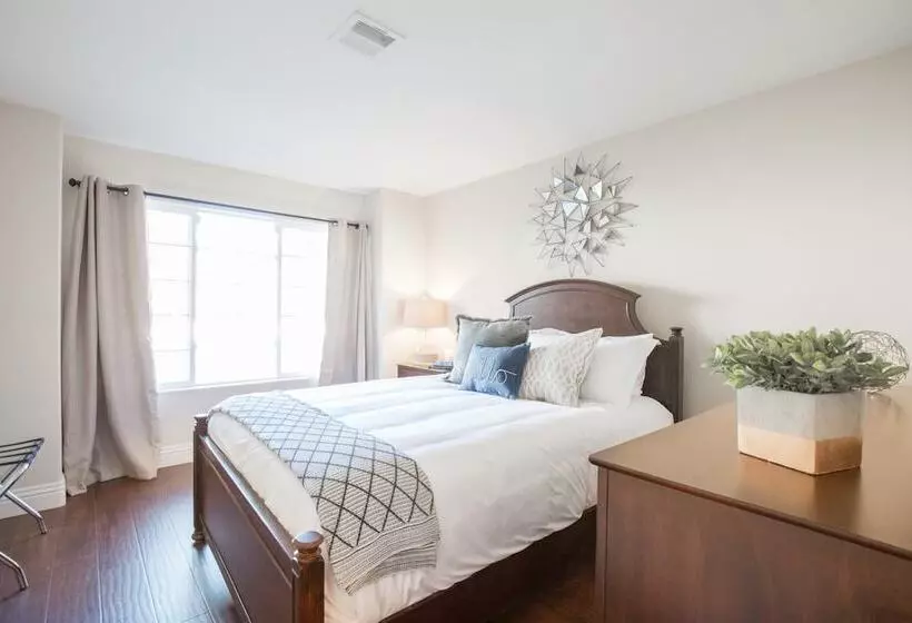 Grapevine By Avantstay Secluded 5br Villa 4 Acres Of Vineyards & Avo Groves!