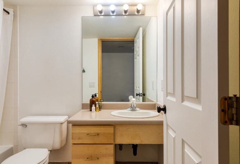 Holly By Avantstay In The Heart Of Breckenridge W/ Hot Tub, Game Room & Roof Top Patio