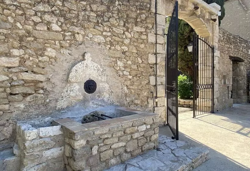 Hotelli Domaine De La Reynaude