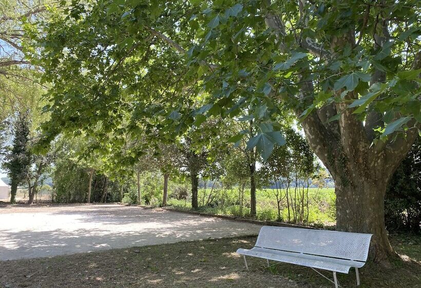 Отель Domaine De La Reynaude