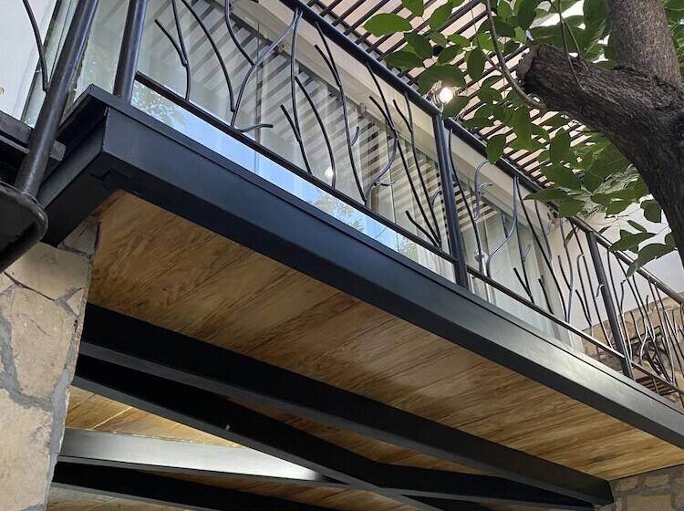 فندق Garden Suites Tonlá