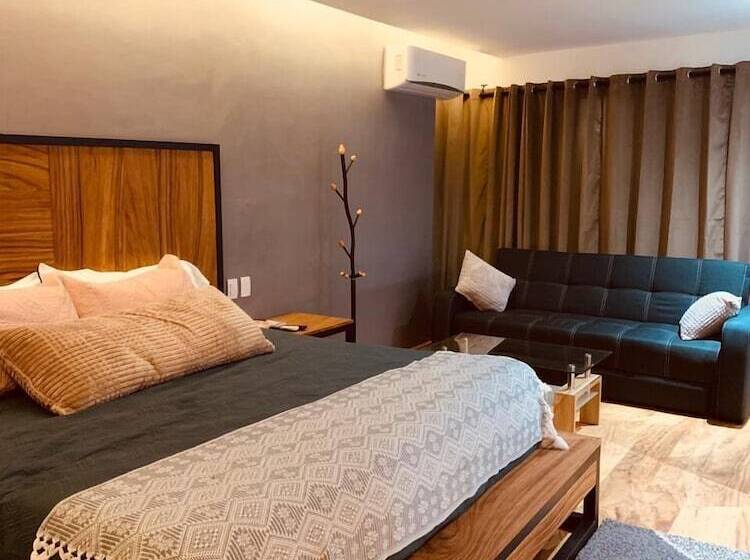 فندق Garden Suites Tonlá