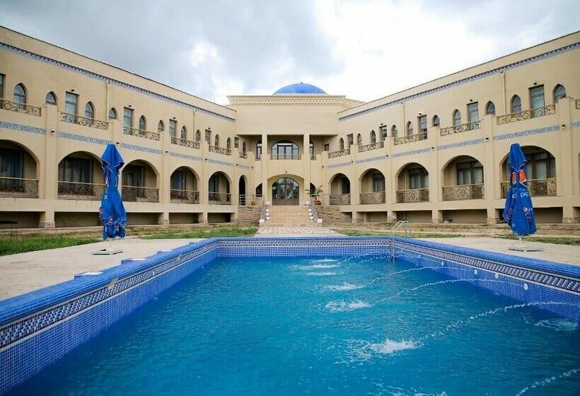 בית מלון כפרי Khiva Residence