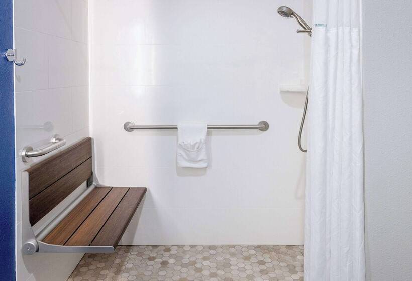 هتل La Quinta Inn & Suites By Wyndham Valdosta