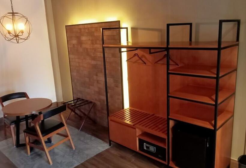 Szálloda Plaza Xihuingo