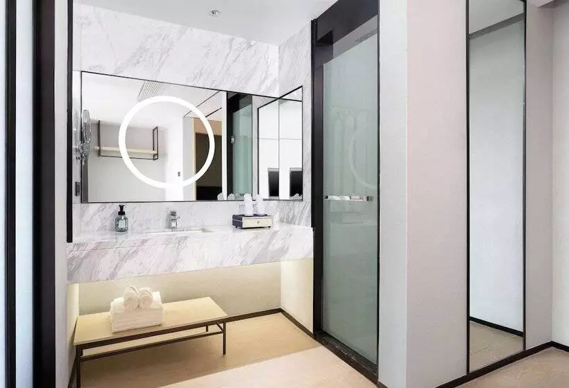 Hotelli Ramada By Wyndham Huzhou Wuxing