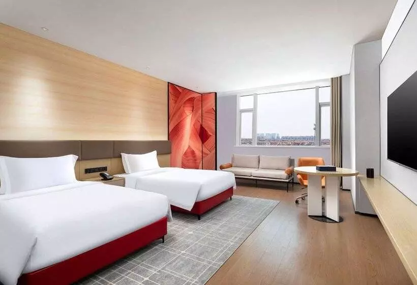 Hotelli Ramada By Wyndham Huzhou Wuxing