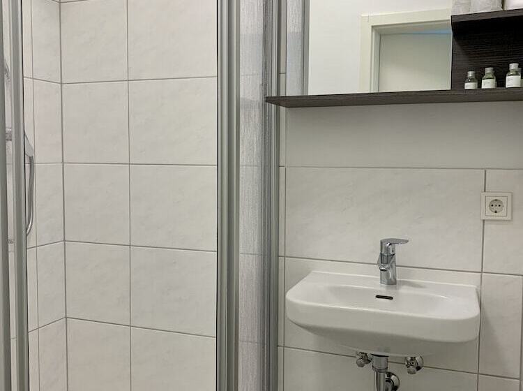 ホテル Rhöner Ferienwohnung