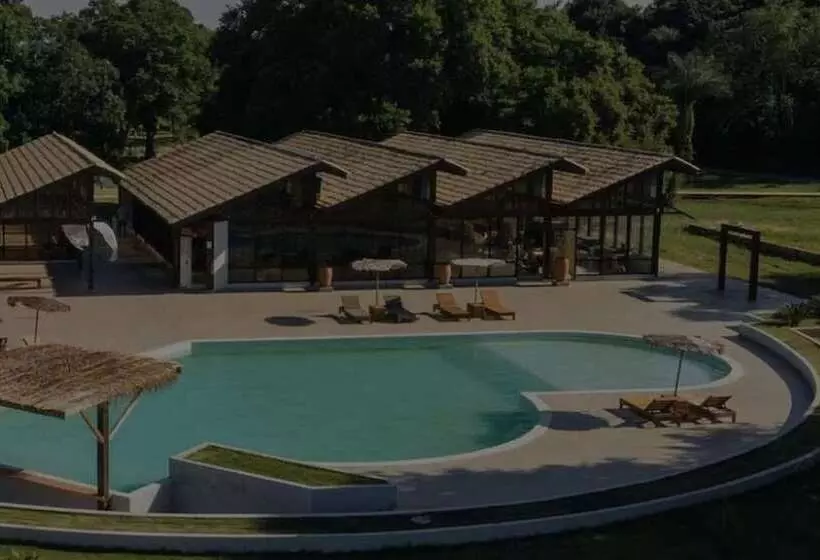 ホテル Santa Rosa Pantanal