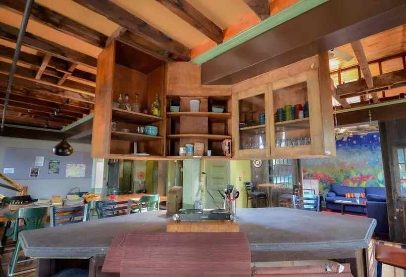 Michie Hostel