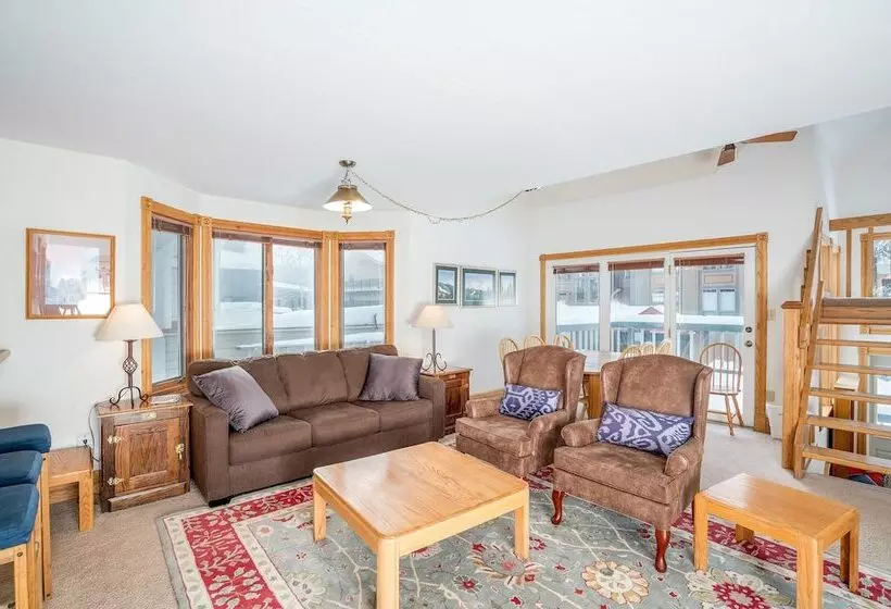 Mountain House East By Avantstay Close To The Slopes And Town!