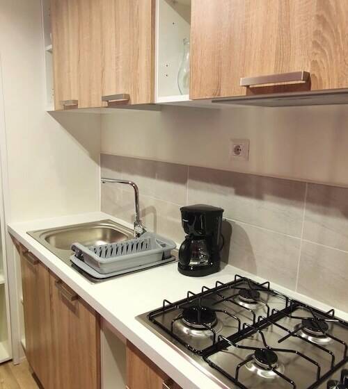 膳宿费 Small Camp Roma Capitol, Mobile Home It Std 41 2