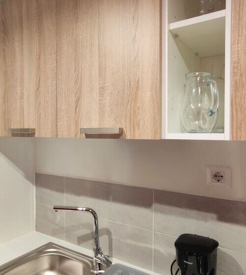 膳宿费 Small Camp Roma Capitol, Mobile Home It Std 41 2