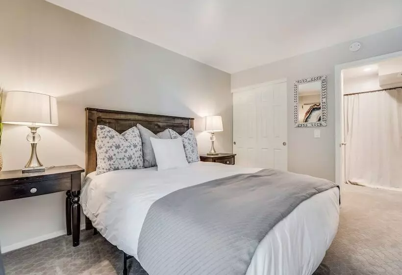 Pinegrove By Avantstay Beautiful Villas Condo Just Outside Tahoe City!
