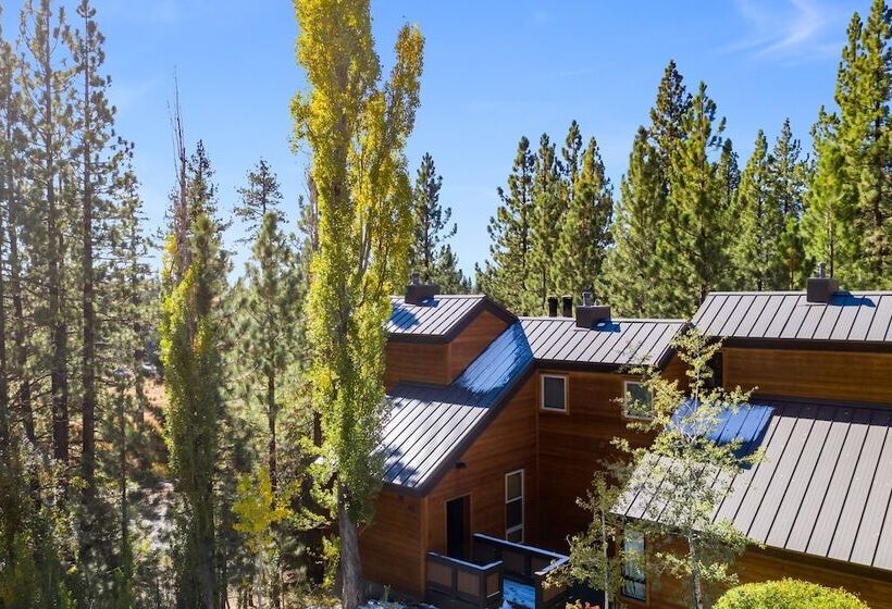 Pinegrove By Avantstay Beautiful Villas Condo Just Outside Tahoe City!