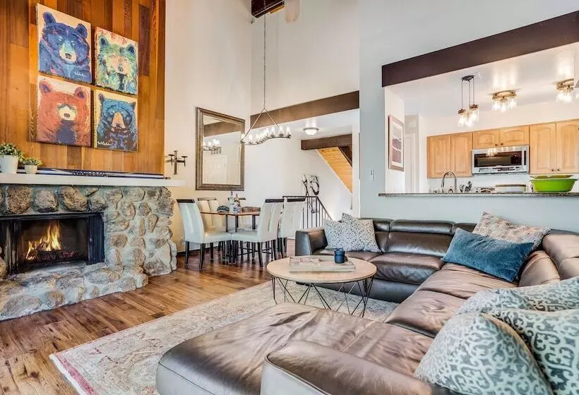 Pinegrove By Avantstay Beautiful Villas Condo Just Outside Tahoe City!